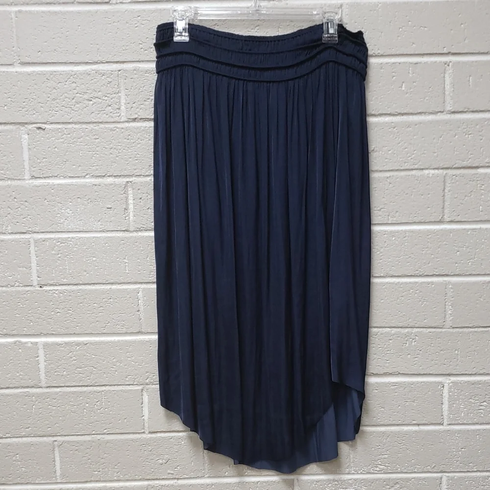 Elegant Navy Blue Women's Skirt - Picture 1 of 4